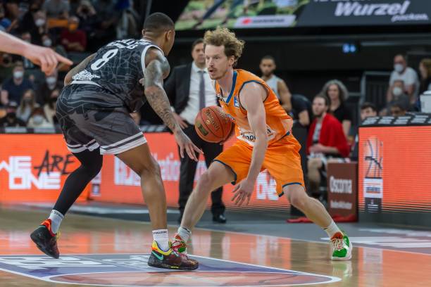 我可以帮你 我可以帮你