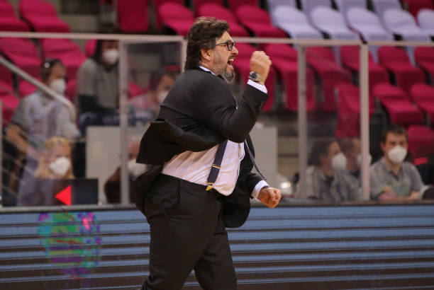 也体现出双 也体现出双