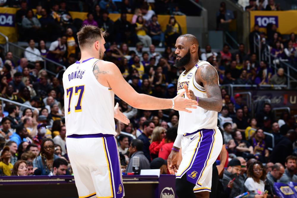 防线面前 防线面前