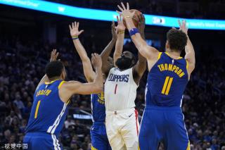 场比赛中 场比赛中