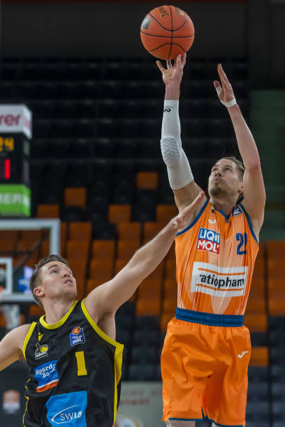 想的坚持与 想的坚持与